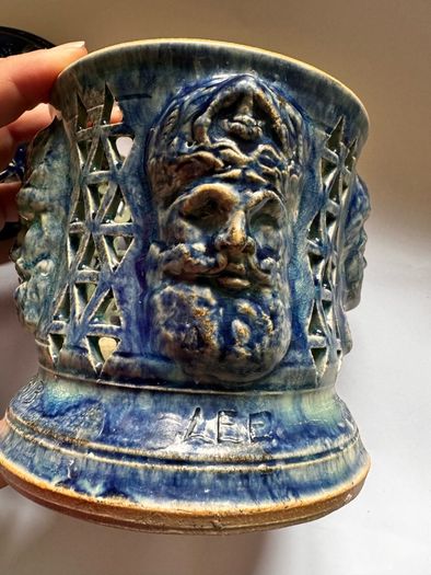Rare Michael Kennedy Studio Pottery River of Ireland For-Faced Lidded Jar