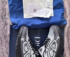 Dior b30