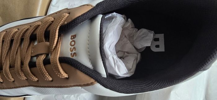 HUGO BOSS Men's Titanium_Runn Sneakers in Hugo Boss colours EU 43, UK 9, US 10