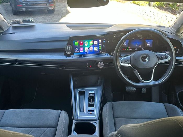 2021 Volkswagen Golf Mk8 Style eTSI - Automatic