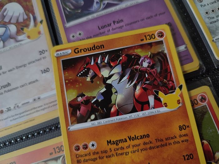Groudon ! Holo Rare ! 25th Anniversary ! from Celebrations Set ! 2021 ! Pokemon Card !