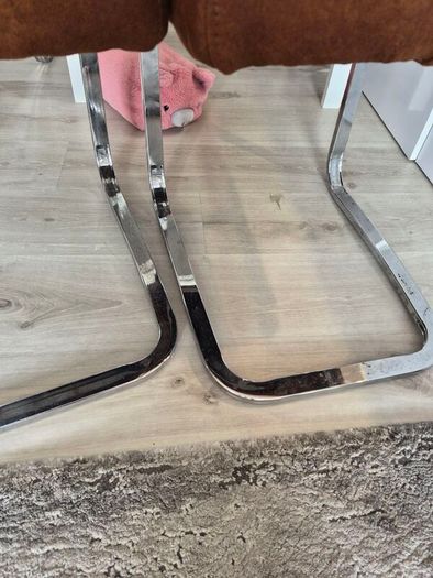 4 chairs for sale
