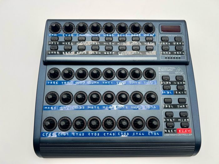 Behringer BCR2000 incl ZAQuencer