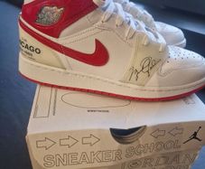 Air Jordan 1 Mid SS Chicago