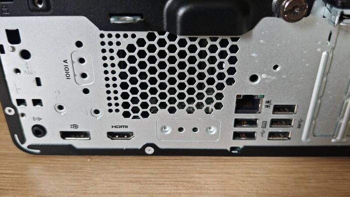 Hp Pro Sff 400 G9 Desktop Pc
