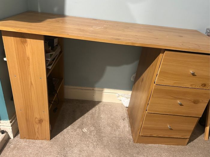desk