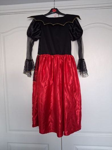 Halloween vampire dress