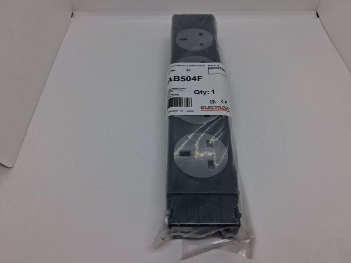 Postage - 2 x Electrak IAB504F 4 Gang Socket Module