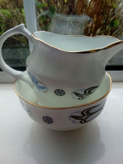Classic Fine Bone China Jug and Sugar Bowl