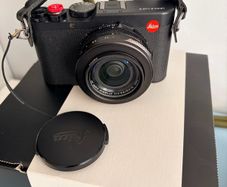 Leica D-Lux 8