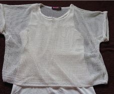 White Hollow Top Size 10