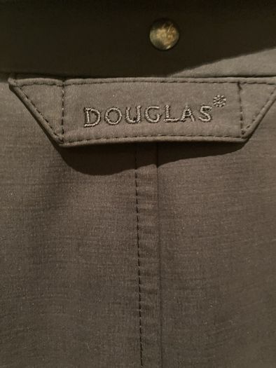 Douglas the Business Black overcoat with corduroy collar - Size 46 Chest