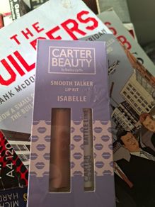 BNIB Carter Beauty Smooth Talker Lip Kit Isabelle