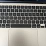 Apple Macbook Air M2 13" Starlight Image 3