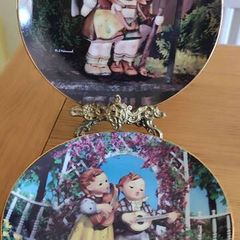 Vintage 2 Wall plates Goebel & Edwardian