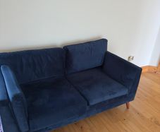 2 sofas