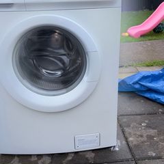 Washing machine zanussi