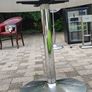Large circle table Image 3