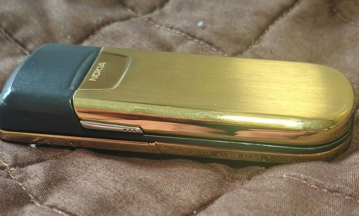 Nokia 8800 Gold