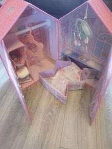 Baby Annabell wardrobe