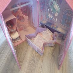 Baby Annabell wardrobe