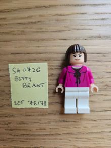 lego sh0726 betty brant, set 76178