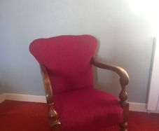 small gorgeous red chair