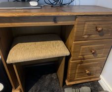 mirror & table and drawers