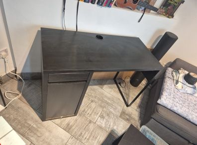 Ikea Micke Black Desk