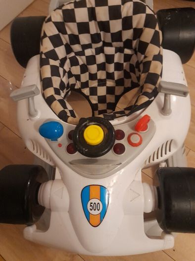 baby walker