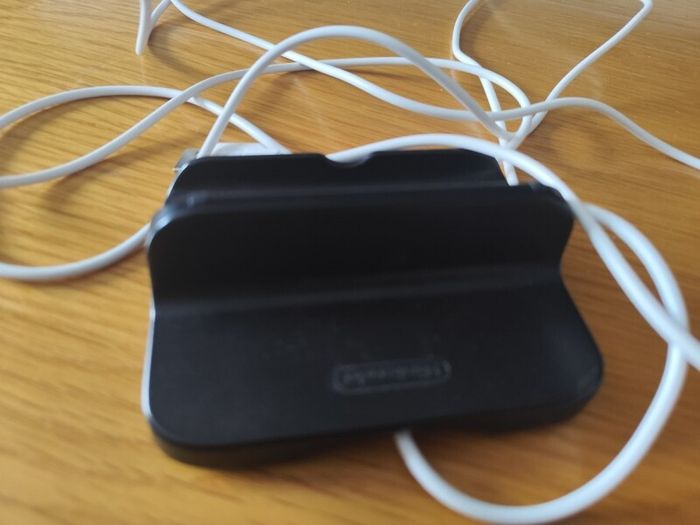 Wii U Gamepad Charging Dock + USB cable