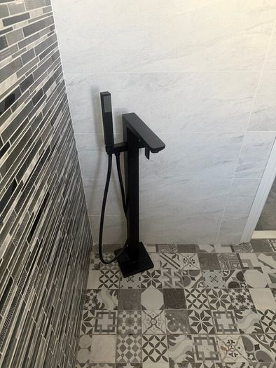 Bath & taps