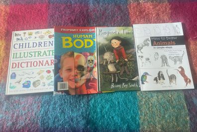Books bundle for children - 4 books