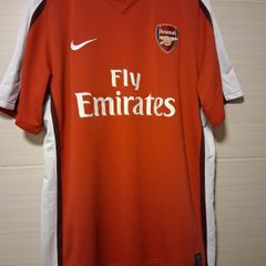 Arsenal Jersey. Official Nike Arsenal Mens Home Jersey From Season 2008 / 2010. Authentic Original From The Time. Not A Modern Day Remake.