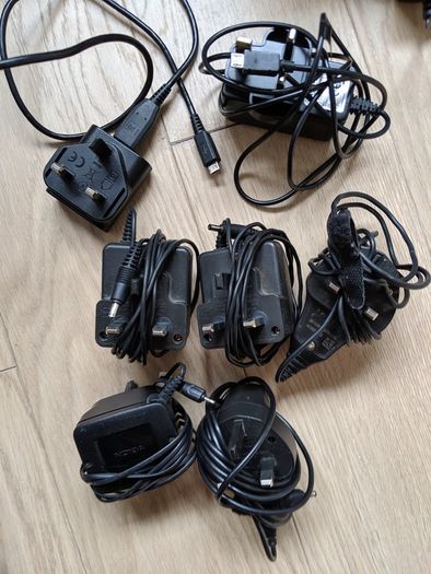 Nokia phone chargers (ACP-12X)
