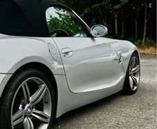 2007 BMW Z4 2.5L 6- speed Manual