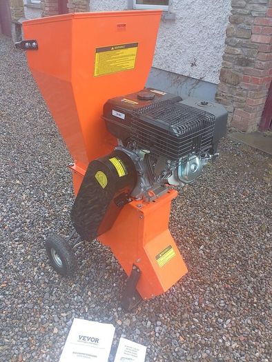 Wood Chipper Shredder Mulcher Heavy Duty Petrol