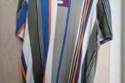 Tommy Hilfiger t shirt