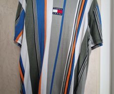 Tommy Hilfiger t shirt