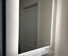 led bathroom mirror