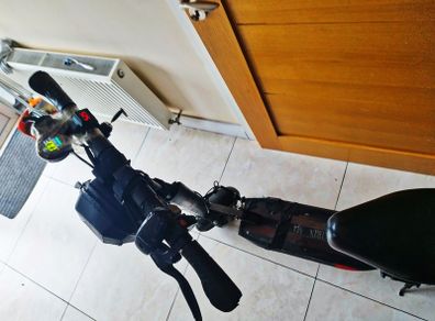 Electric scooter