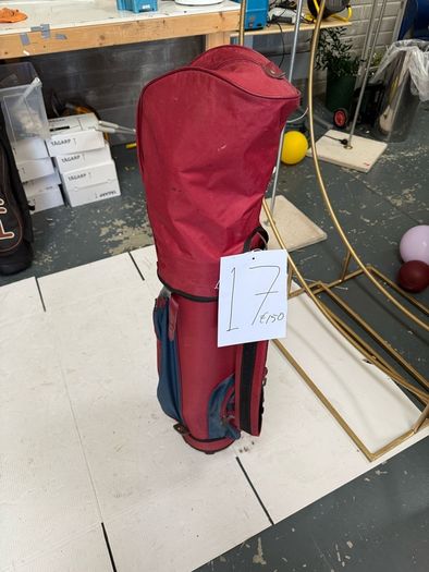 set golf clubs