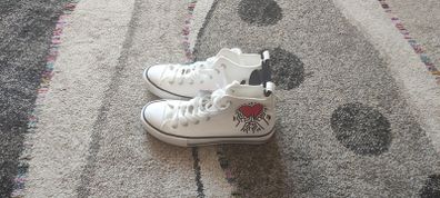 White Converse type shoes - Brand New size 7