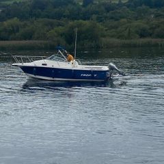 Price. Drop Bayliner Trophy 2352 - freshwater Boat