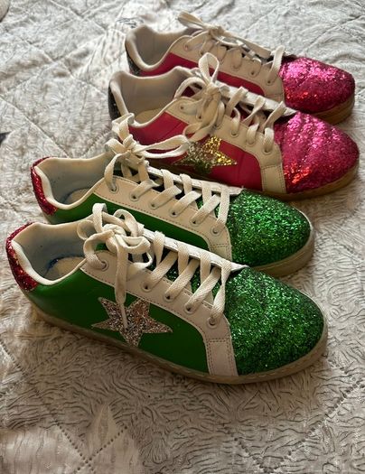 Sparkly red and green shoes free!