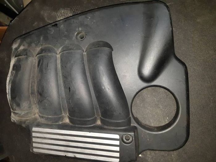top engine cover bmw e46 318i