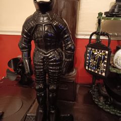 Cast iron knight