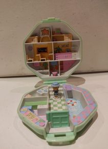 Vintage 1990 Vintage Polly Pocket School Compact