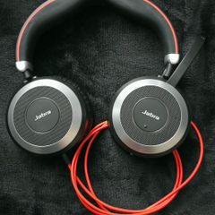 Jabra Evolve 80 Noise-Cancelling Headset