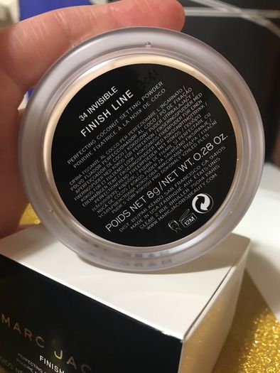 Marc Jacobs finish line perfecting coconut setting powder in invisible 34